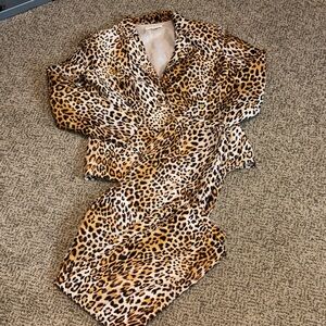 Vintage Leopard Print Blazer Pants Set 100% Silk 10